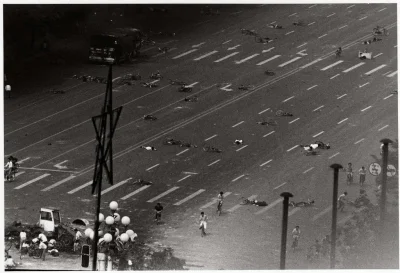 TheJaster - Lubię sobie czasami pooglądać prawdziwe zdjęcia z masakry na placu Thaina...