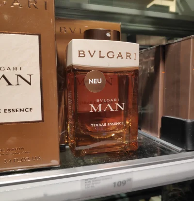 mekekeke - Mircy, było na szybko testowane nowe Bvlgari Terrae Essence. Kto lubił kli...