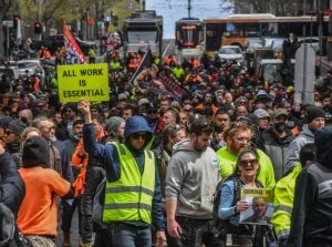 Rabusek - Nowa Południowa Walia znosi wymogi zaszczepienia dla budowlańców
https://w...