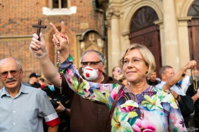 Fishuur - > nie spotkała za to żadna kara, choć tego domagano się w Małopolskim Kurat...