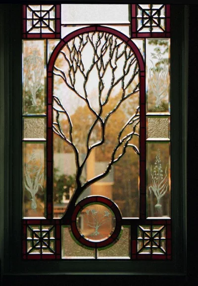 Borealny - Rzeźbione okno z fazowanym drzewem
Midlothian, Wirginia
#sztuka #witraz #j...