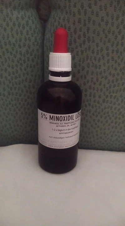 zielony88 - kupiłem ten lek Minoxidil 5% coś takiego mieli w aptece aby nikt nie mówi...