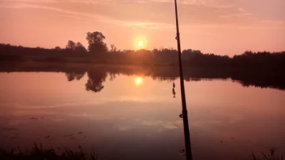 BotRekrutacyjny - Szukam zestawu spinningowego(wędka + kołowrotek) do 300 pln. Ta węd...