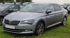 iksem - Czy Skoda Superb sedan trzeciej generacji to dobry wybór na auto rodzinne? 

...