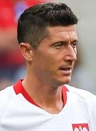 papiezfranciszek - ROBERT LEWANDOWSKI - kapitan reprezentacji Polski. Szanujesz? Plus...