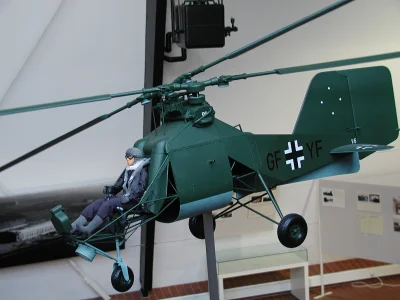 R187 - Helikoptet z filmu ma taki sam układ wirnikow jak pierwszy helikopter użyty po...
