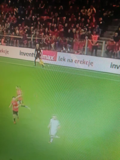 cnka - Jak to jest, ze sa polskie "reklamy" na stadionie w Albanii? #mecz
