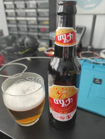 kecajek - Właśnie kosztuję piwa z Etiopii. Meta beer, myślałem że będzie kiepskie, a ...