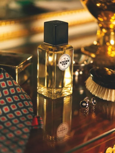 dmnbgszzz - #rozbiorka #perfumy 

Zapraszam na rozbiórkę ponadczasowego klasyka, je...