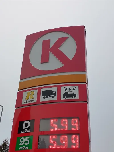 kaef_v2 - #circlek dzielnie walczy z ekspansją dochodową Obajtka
#bekazpisu