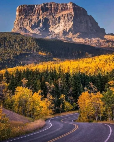 Borealny - Chief Mountain, Montana
#earthporn #natura #fotografia #usa #jesien