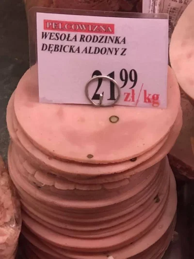 zona_komornika - Pani Aldona sprzedała bliskich do rzeźni żeby mieć środki na wyjazd ...