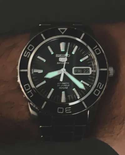 kutwa_sprytny - Czołem zegarków świry w wigilie weekendu
#kontrolanadgarstkow 
#zegar...