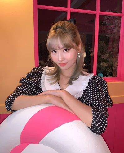 M.....m - #momo #twice #japonka #koreanka #azjatki #ladnabrunetki