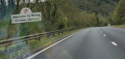 Sowa440 - A tak wyglada granica Angielsko Walijska jakby ktos nie wiedział.ciekawy je...