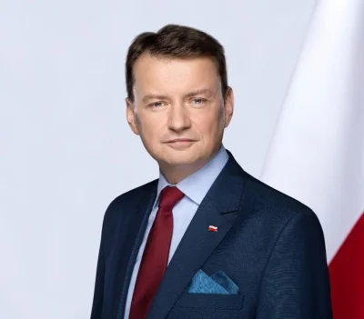 karol1213 - Ponoć Kaczyński szykuje zmianę premiera i ma nim zostać Błaszczak xD #bek...