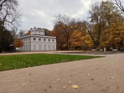 Chodtok - Zabrali dla chłopa wodę w fontannie i chłop już nie morze siedzieć sb i słu...