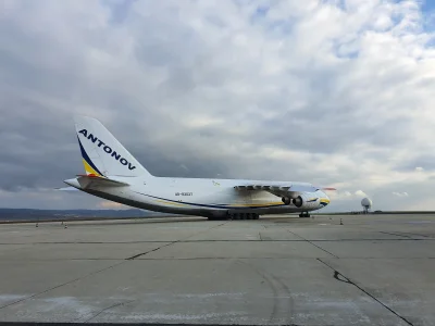 ramirezvaca - Taki samolot trafiłem na lotnisku w Burgas :)

#antonov #burgas #sraf...