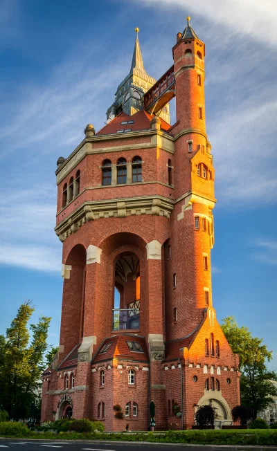 fledgeling - Wieża Ciśnień we Wrocławiu
#wroclaw #ciekawostki #architektura