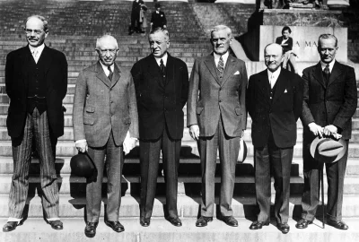 francuskie - Spotkanie przemysłowców w Nowym Jorku, rok. 1931. 
Widoczni od lewej: C...