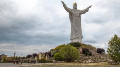 n.....d - JEZUS MARIA!!!! Król wreście zacznie chodzić i machać do ludzi!