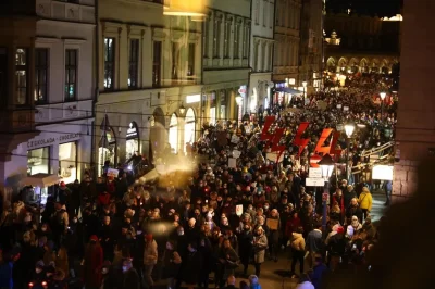 saakaszi - Dzisiejszy protest w Krakowie "Ani jednej więcej"

#neuropa #bekazprawak...