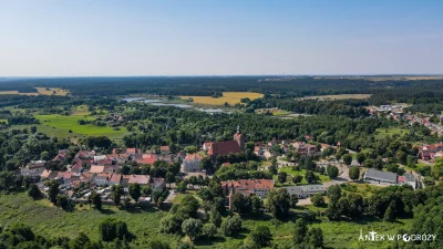 antekwpodrozy - Czołem Mireczki i Mirabelki
Chciałbym pokazać Wam ciekawe miasteczko...