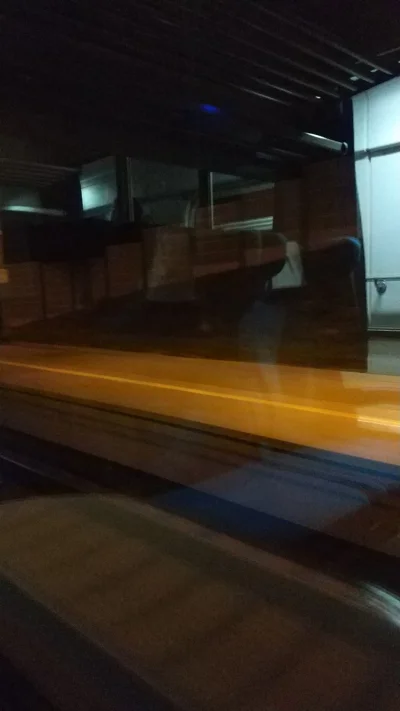 pekas - #pkp #pkpintercity #pociagi 

Nocnym pociągiem przez prawie siedem godzin. Po...