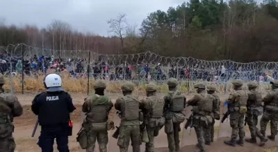 ciemnienie - Noc na granicy polsko-białoruskiej nie należała do najspokojniejszych. F...