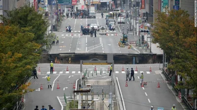 cabban - @LuckyStrike: https://edition.cnn.com/2013/07/24/world/asia/china-sinkhole-p...