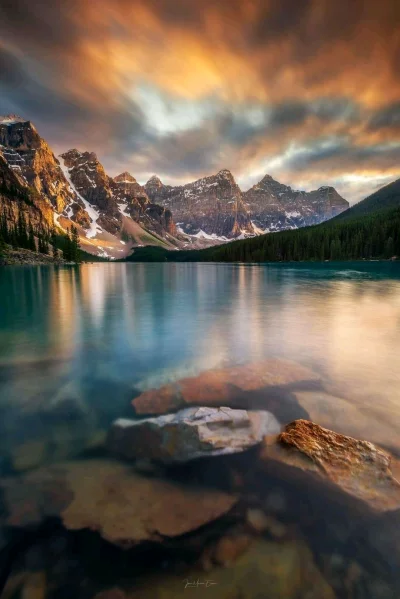 Borealny - Moraine Lake, Alberta, Kanada
#earthporn #fotografia #natura #gory #kanada...