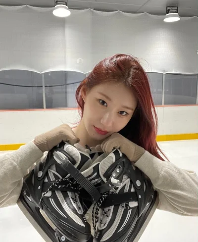 M.....m - #chaeryeong #itzy #koreanka #azjatki #ladnadziewczyna