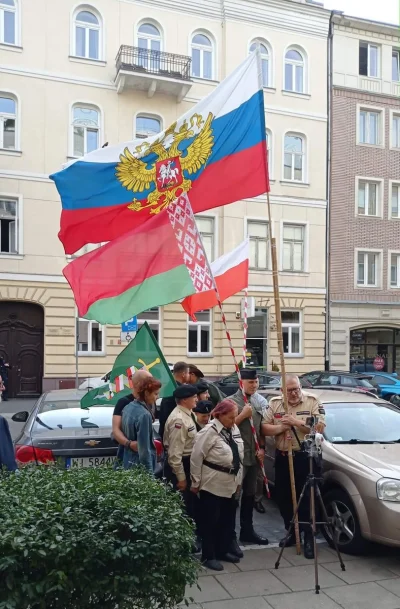 The_Orz - Olszański. Dobry chłopak i mało pije. I macha ładnymi flagami.