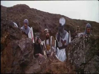 kamil_maciorowski - @BardzoDobryLogin: "Monty Python i Święty Graal" (1975)