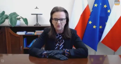 werfogd - @snup-siup: 
Pani Uścińska występowała do niedawna w czarnych rękawiczkach...