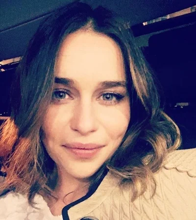 FoxX21 - #emiliaclarke #ladnapani