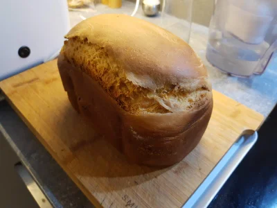 maniel - @atraxx: ano zajebisty, zrobiłem już ekspresowy chlebek w 1:20, chleb z pest...