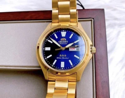suqmadiq2ama - #zegarki co myślicie? Mam fanaberie na złoty ale skromny z niebieską t...