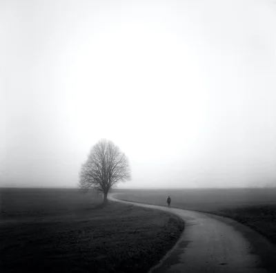 Hoverion - fot. Fritz Weise
#fotominimalizm - zdjęcia w minimalistycznym klimacie
#...