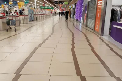 a.....1 - Auchan Gdańsk.