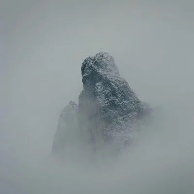 Middle-Earth - #alpy #fanatyczkawedrowekgorskich #gory #bouldering #rockclimbing #wsp...