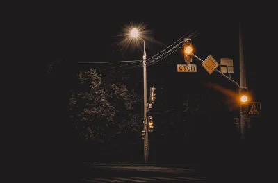 asd1asd - Gorzej i tak mają ludzie z astygmatyzmem. Bo oprócz tego, że są oślepiani, ...