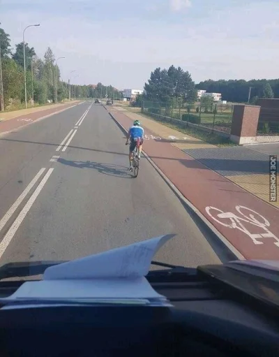 Stoned_Meadow - Mnie jeszcze pedalarze denerwują tymi swoimi ledowymi światłami. Zami...