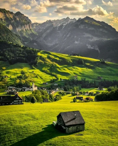 Borealny - Appenzell, Szwajcaria
#earthporn #gory #szwajcaria #natura