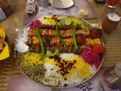 Rain_Dog - @kotbehemoth: Koniecznie musisz kiedyś pojechać od Iranu. Mi tamtejsze jed...