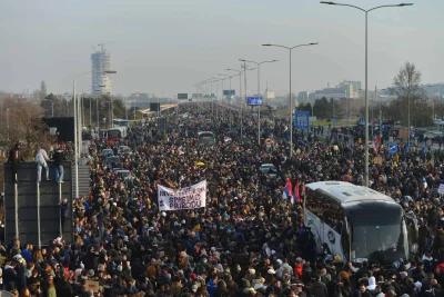 moby22 - Protest antyrządowy w Belgradzie (04.12.2021). Niezwiązany w żaden sposób z ...