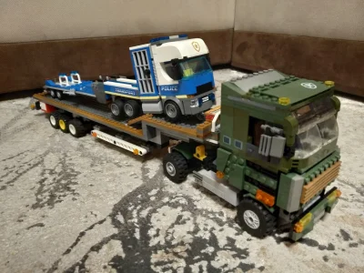 white_duck - Moja ciężarówka vs 60244 z mikołajkowego prezentu syna :)
#lego