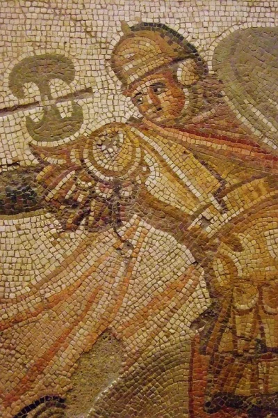 IMPERIUMROMANUM - Rzymska mozaika ukazująca żołnierza w walce

Detal z rzymskiej mo...