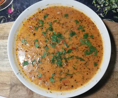 arinkao - Nietypowa zupa pomidorowa, z ryżem, czosnkiem, cebulą, suszonym pomidorem (...