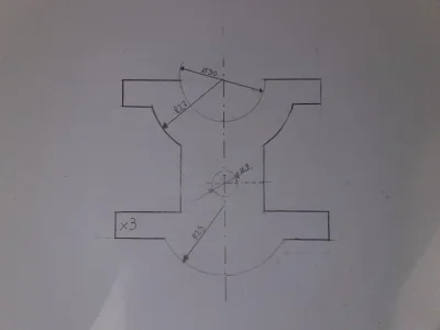 Mirek2137 - Narysuje mi ktoś na przedmiocie symetrycznym prawidłowe linie wymiarowe? ...